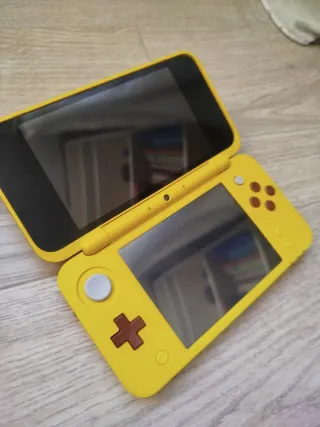 Nuovo Nintendo 2DS XL Edizione Pikachu