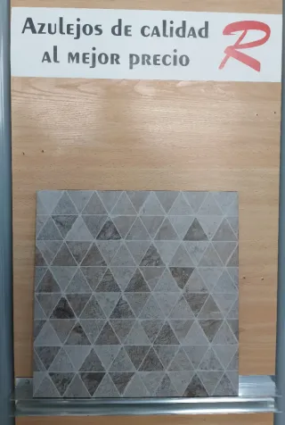 Azulejo suelo triángulos tonos tierra