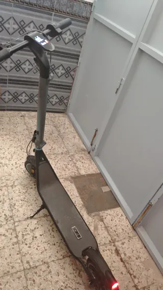 Patinete Cecotec D20