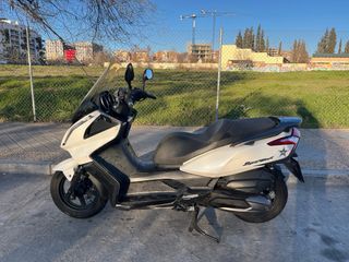 Kymco Super Dink 300i 2011