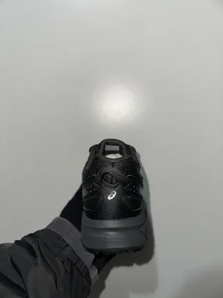 Asics Gel Venture 6 Scarpe da Ginnastica Nere