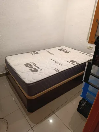 Cama canapé con colchón negociable