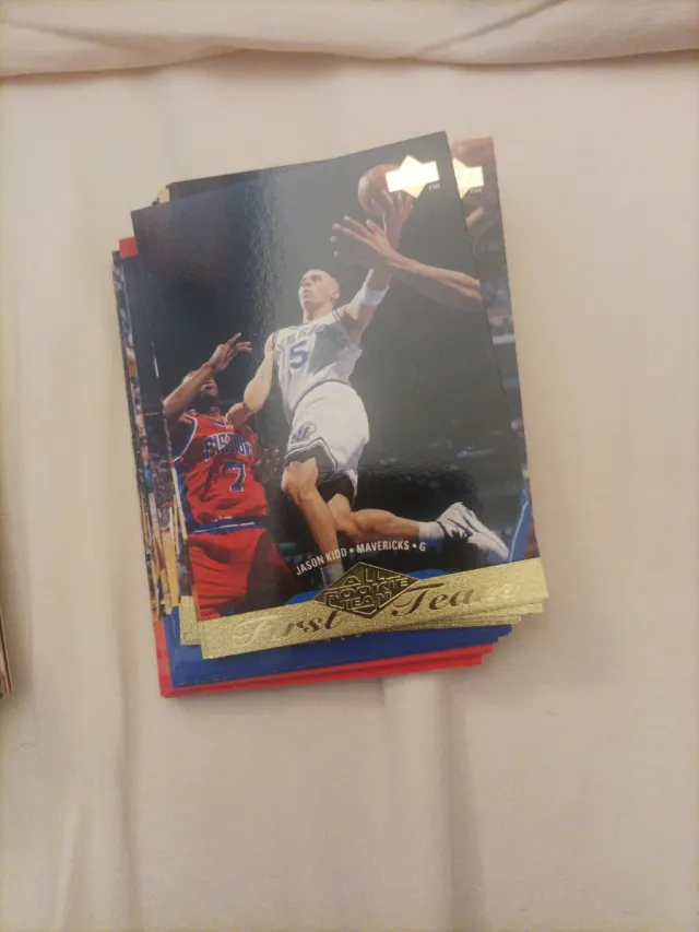 Tarjetas de baloncesto Upper Deck 95-96