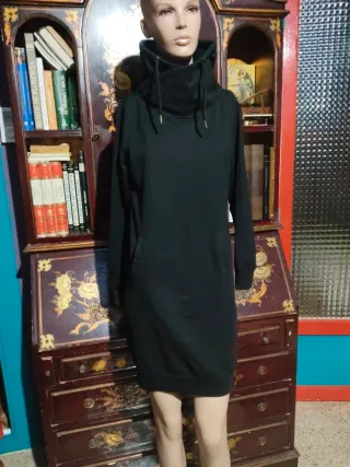 Vestido de invierno negro