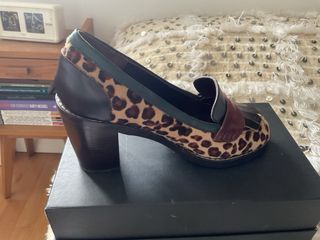 Mocasines tacón Bimba Lola estampado leopardo Piel