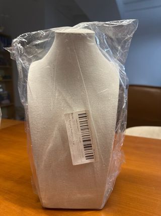 Confezione da 2 espositori per collane beige