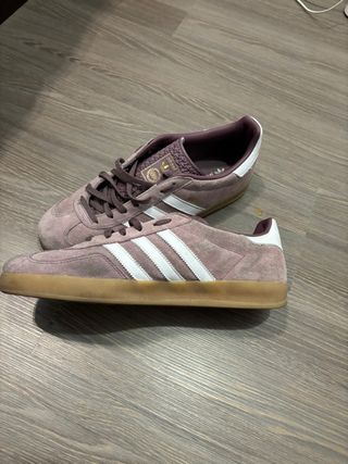 Adidas Gazelle Morado y Blanco Talla 44.5