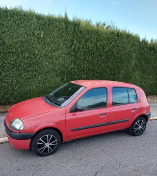 Renault Clio 1999