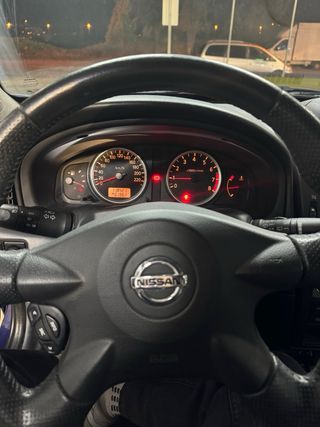 Nissan Almera 2004