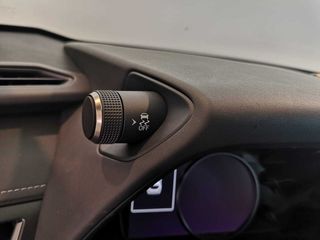 Lexus UX 250H BUSSINES 2WD