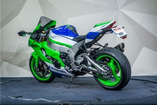 KAWASAKI ZX 1O R 40 ANIVERSARIO REESTRENO * 40TH ANIVERSARIO * AKRAPOVIC * SHOWA * BREMBO *