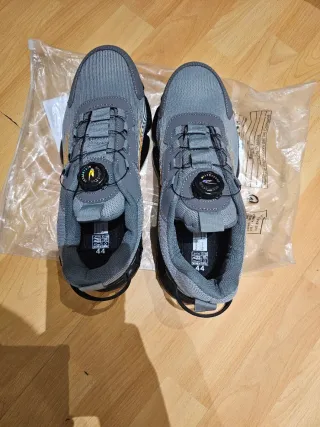 Zapatos de seguridad talla 44