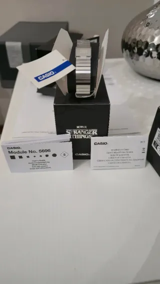 Orologio Casio Stranger Things Nuovo