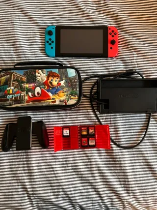 Consola Nintendo Switch Azul/Rojo + Juegos