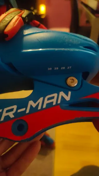 Patines Spider-Man Niños Talla 27-30 regalo Casco