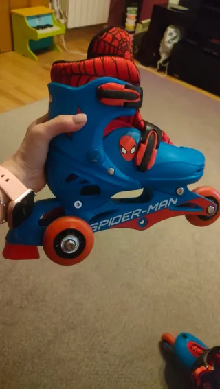 Patines Spider-Man Niños Talla 27-30 regalo Casco