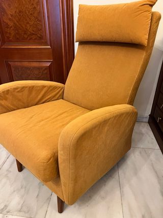 2 Poltrone color senape