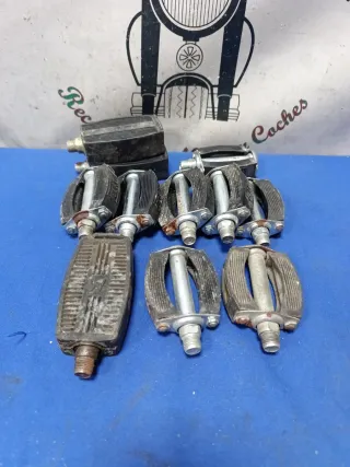 Lote pedales moto ciclomotor clásico