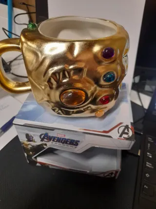 Taza Thanos Guantelete Infinito Marvel