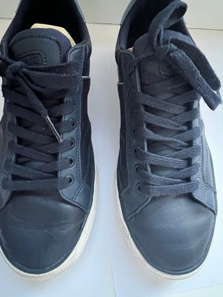 Zapatillas Lacoste Azul Marino