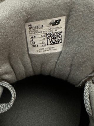 Zapatillas New Balance Gris y Blanco originales