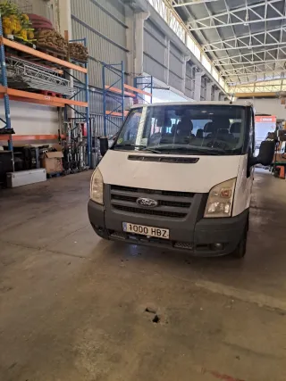 Ford Transit 2011