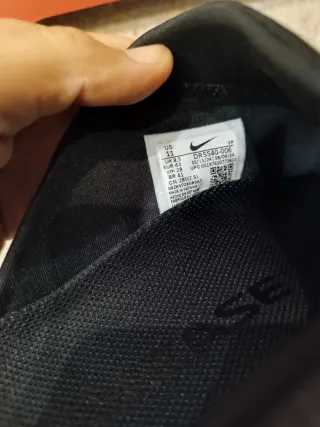 Nike Go Flyease Nere