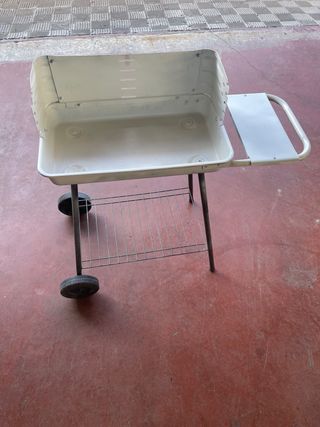 Barbacoa desmontable metal gris