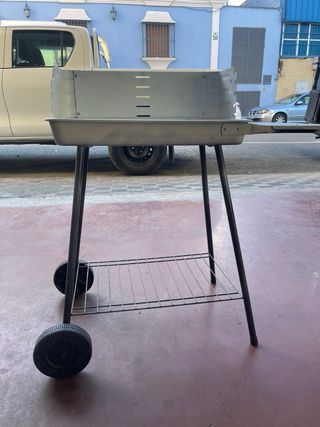 Barbacoa desmontable metal gris