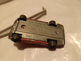 majorette lamborghini countach