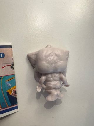 Figura Demogorgon Stranger Things Kinder