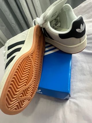 Adidas Camous Beige/Blanco Talla 39
