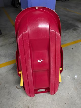 Trineo rojo para 2 personas