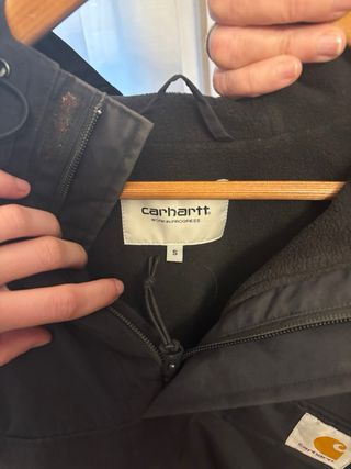 Cazadora Carhartt Negra