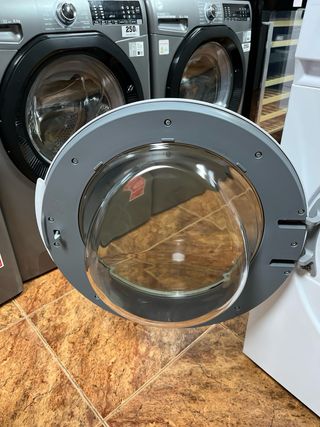 ️ **LAVASECADORA LOGIK 8KG/5KG - ¡TODO EN UNO!** ️