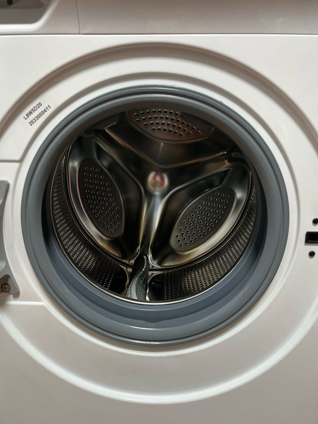 ️ **LAVASECADORA LOGIK 8KG/5KG - ¡TODO EN UNO!** ️