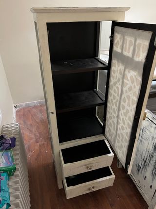 Mueble alto madera y cristal perfecto para baño