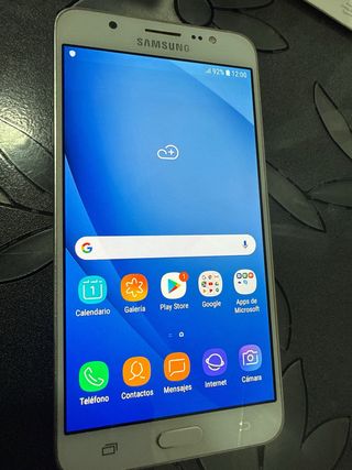 Samsung Galaxy J7 Blanco