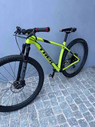 Bicicleta Trek Procaliber