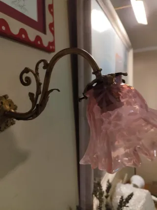 Aplique antiguo lámpara rosa