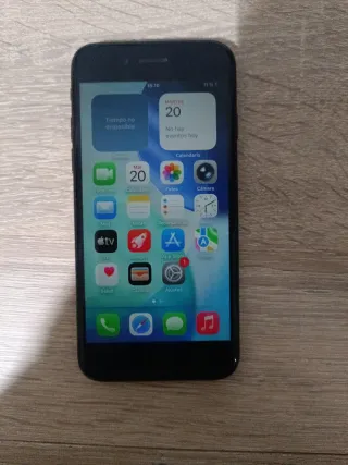 iPhone SE 2da Gen 64GB Negro/Plata