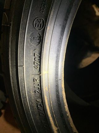 2 Neumáticos dunlop 265/40R18 97V s.p. 9000