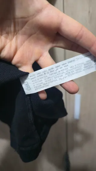 Camiseta Zara Negra Estampada