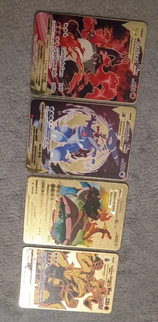 4 Cromos Pokémon Urshifu VMAX Single Strike Dorado