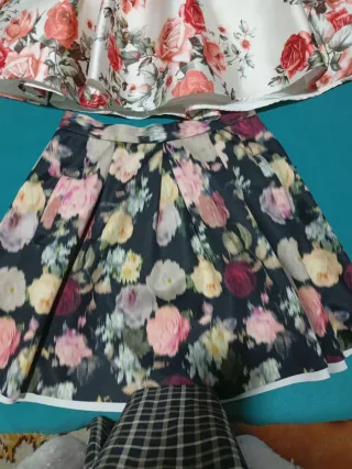 Lote de 2 faldas estampadas