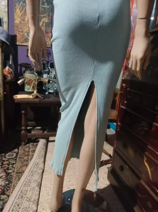 Vestido largo azul sin tirantes