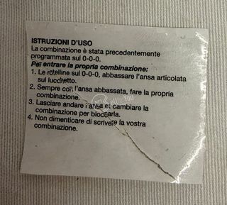 Lucchetto moschettone Master Lock combinazione