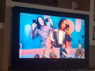 TV OKI 32 sin Smart TV