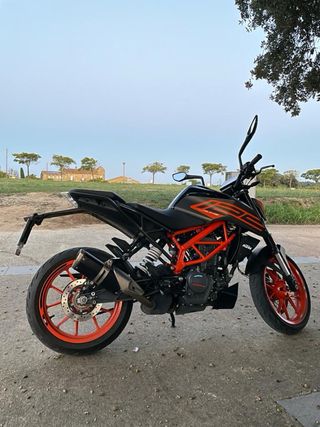 KTM Duke 125 2021 Naked