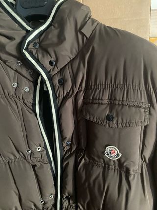 Piumino Moncler Marrone
